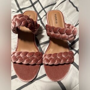 Torrid size 11.5 WIDE BRAIDED PINK VELVET BLOCK HEELS